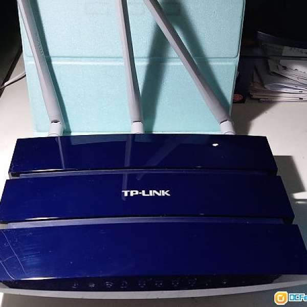 TP-LINK TL-WR1043ND Router (Version 3.0) 450Mbps 無線傳輸速度