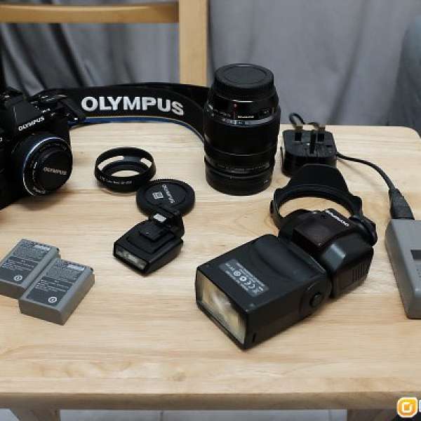 Olympus OM-D E-M1 + FL-36R + M.ZUIKO 12-40mm f2.8 PRO + 17mm f1.8