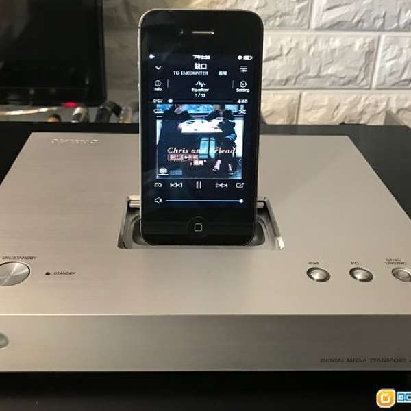 Onkyo Digital Media Silver ND-s1000 (99% New)連iPhone 4S (64G)