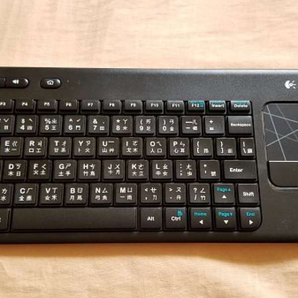Logitech K400 keyboard with trackpad