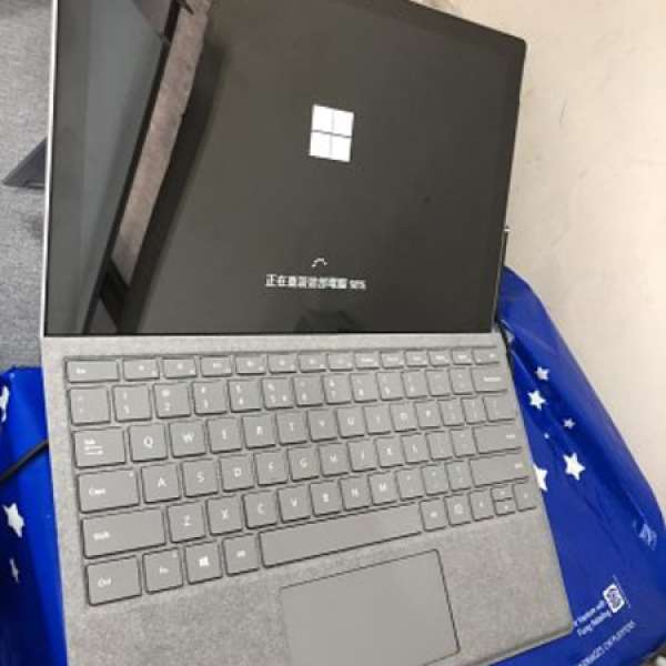 99%新 Surface Pro 5 有單有保至11/2020