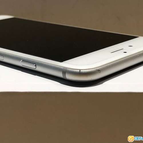 iPhone 6 64GB 銀/白色 4.7寸 (港行) 95%新 white