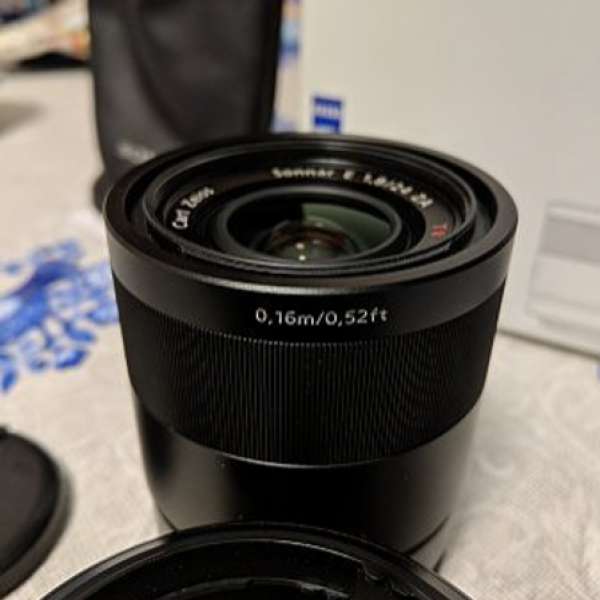 Sony Zeiss Sonnar T* E 24mm F1.8 ZA (SEL24F18)