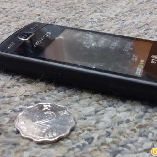 LG P525 雙SIM咭彩色手機,可影相,藍牙,上網