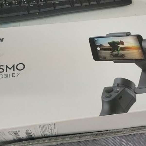 DJI Osmo Mobile 2 三軸穩定器15 小時續航力 99%新有盒