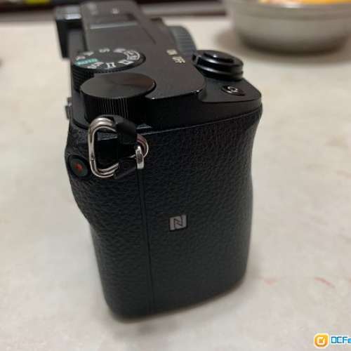 Sony A6300
