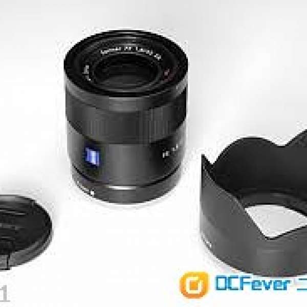 Sony Zeiss Sonnar T* FE 55mm F1.8 ZA lens