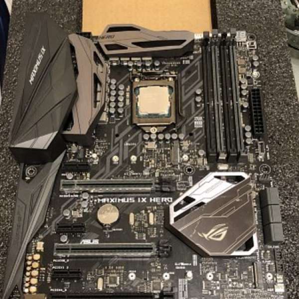 華碩 Asus ROG Maximus IX Hero Z270 電競底版 + i7-7700k CPU