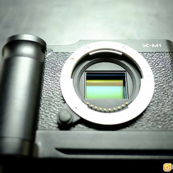 Fujifilm X-M1 with 27  mm 2.8