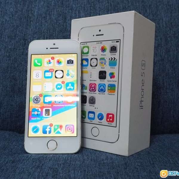 iPhone 5s 16GB silver 銀色，90% NEW, 100% 正常操作