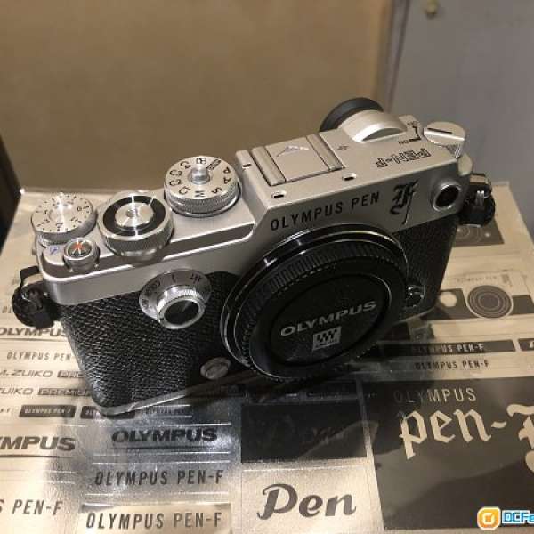 Olympus Pen-F silver