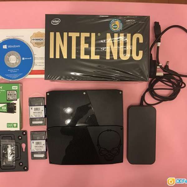 Intel NUC6i7KYK with 240GB SDD, 32GB RAM and WINDOWS 10 Home