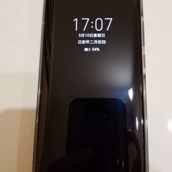 Huawei Mate 20 Pro 8+256 極光色 購自1010