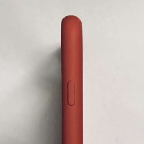 95%新iphone 8Plus和7Plus適用的紅色皮革護殼保護套