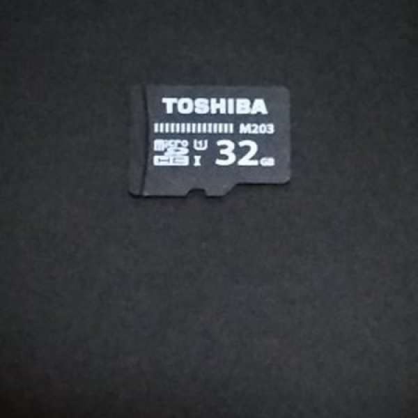 Toshiba m203 32g micro sd