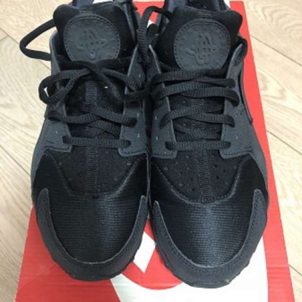 100% 全新 Nike Air Huarache Run