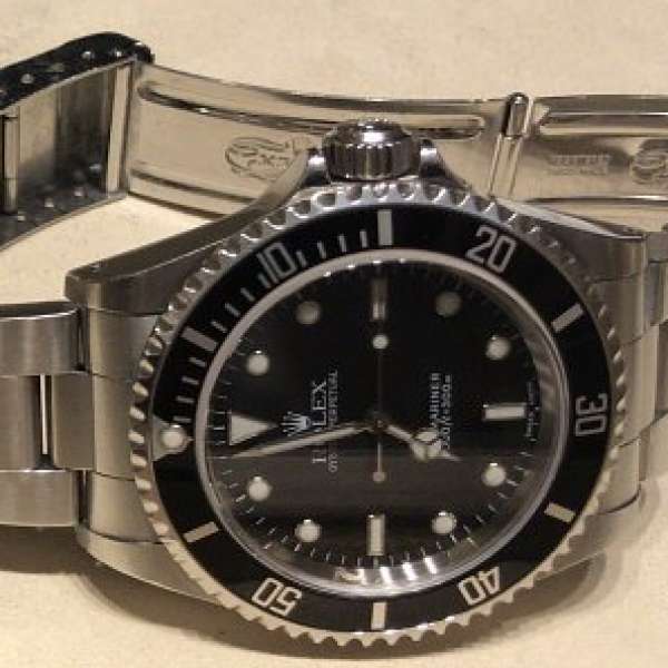 Rolex 14060m submariner 888