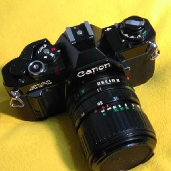 Canon av-1 連原廠35-70mm 3.5_4.5鏡頭 鏡片清冇霉冇花 全机冇甩柒油凹凸新诤