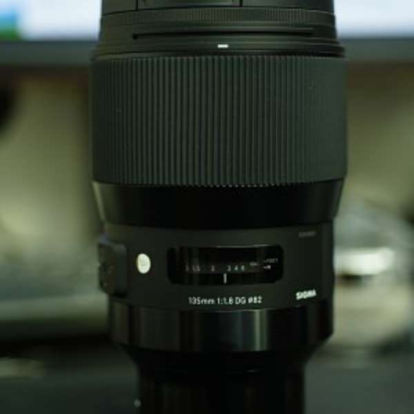 Sigma 135mm F1.8 DG HSM │ Art - 99% new Sony E-mount