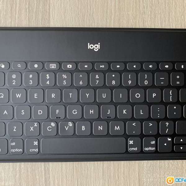 9成新 Logitech KEYS-TO-GO keys to go 香港行貨 有單據 仲有5個月保養 有盒齊配件