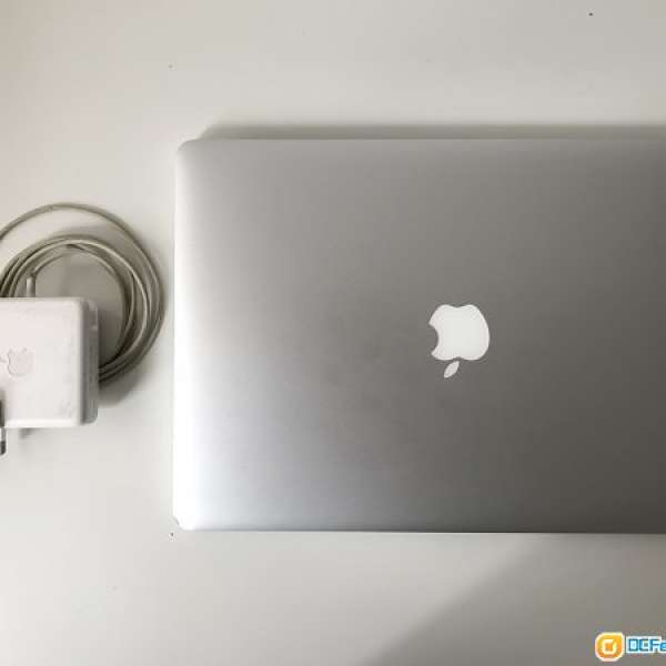 MacBook Pro 15” 2013 2.4G i7 8G 256SSD