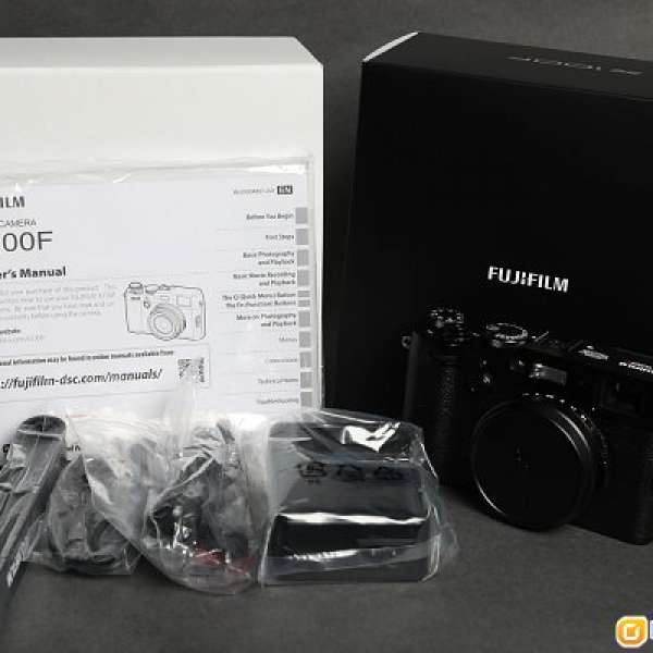FS: Fujifilm X100F Black