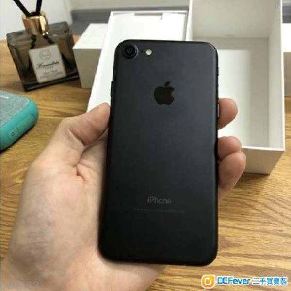 iPhone 7 128g 99%New black