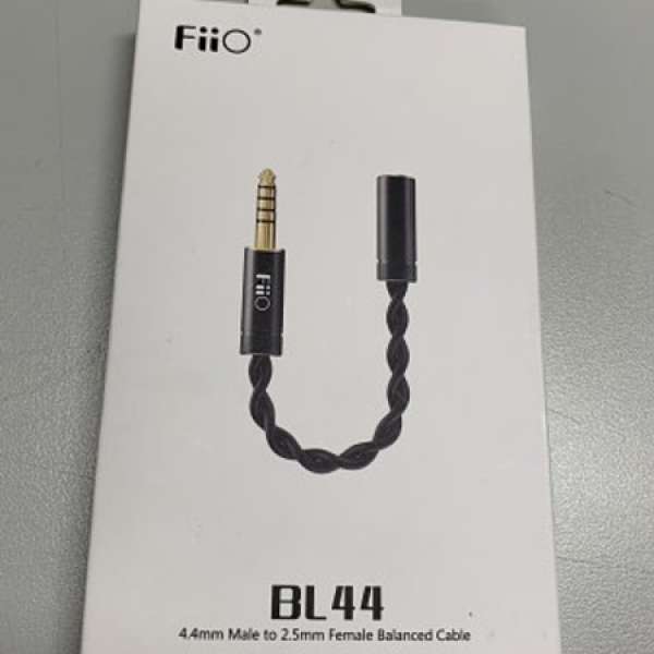 Fiio BL44 2.5mm (F) 去 4.4mm (M) 平衡