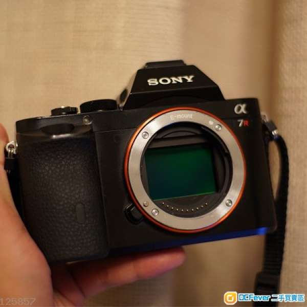 Sony A7r 90% new 連直度