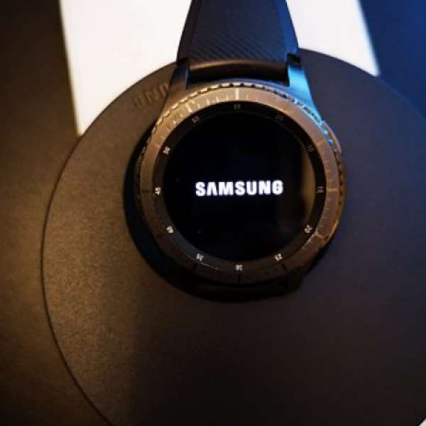 Samsung S3 Frontier smart watch (with original packing)