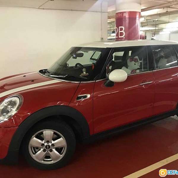 Mini Cooper 紅色/白色 行貨 2015年 (William 60182716)