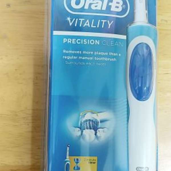 ORAL B 電動牙刷