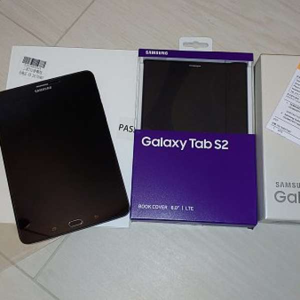 出售99%新 Samsung Tab S2 SM-T715C 8" LTE (4G SIM卡版) 連全新張玻璃貼及原廠套