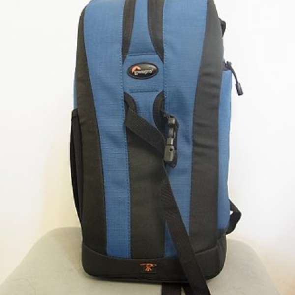 Lowepro Flipside 200