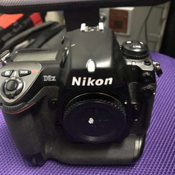 新淨 Nikon D2X (快門少）
