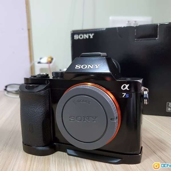 85% new Sony a7s，連底 plate