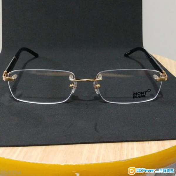 全新金色Montblanc 眼鏡架連原裝盒