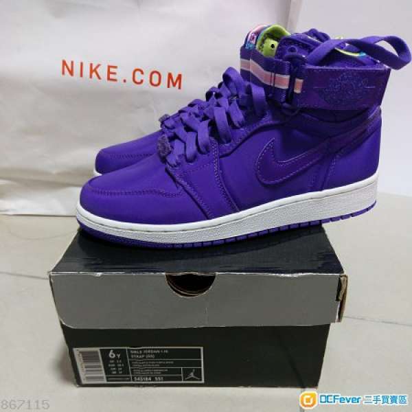 Nike Air Jordan 1 High Strap 6Y/ EUR 38.5