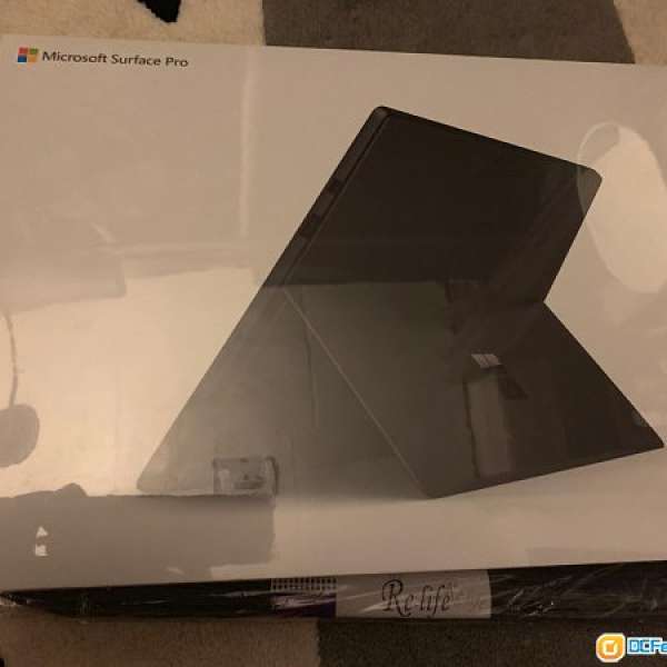 Microsoft Surface Pro 6 ( i5 / 256gb SSD / 8 GB) with Keyboard - 全新行貨