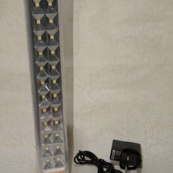 LED 工作燈應急燈 內置鋰電池 多種放置方式 特價發售