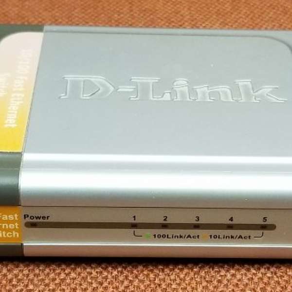 D-Link 10/100 Fast Ethernet Switch 5 ports