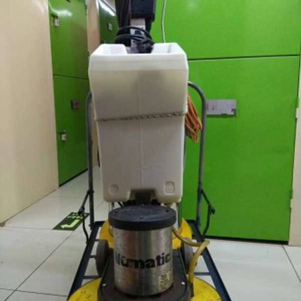 不是吸塵，吸水機，洗地機（Numatic NMD，1000W）好少用，新淨