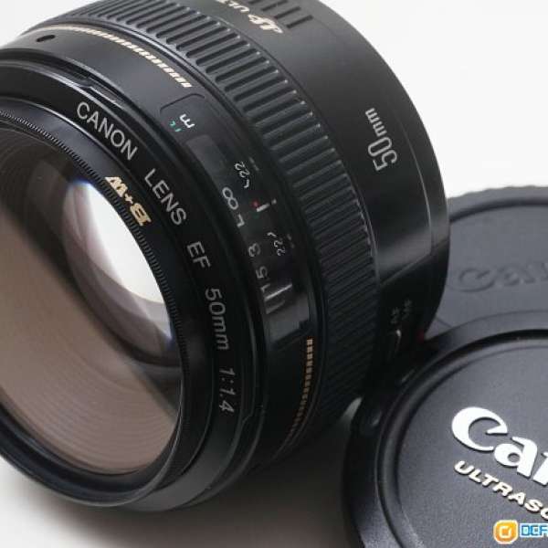 Canon EF 50mm f/1.4 USM 連 B+W 西德造濾鏡(95新)大光圈平價奇鏡 力拼  紅圈 L