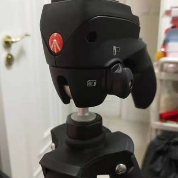 Manfrotto Compact Action 三腳架 MKC3-H01