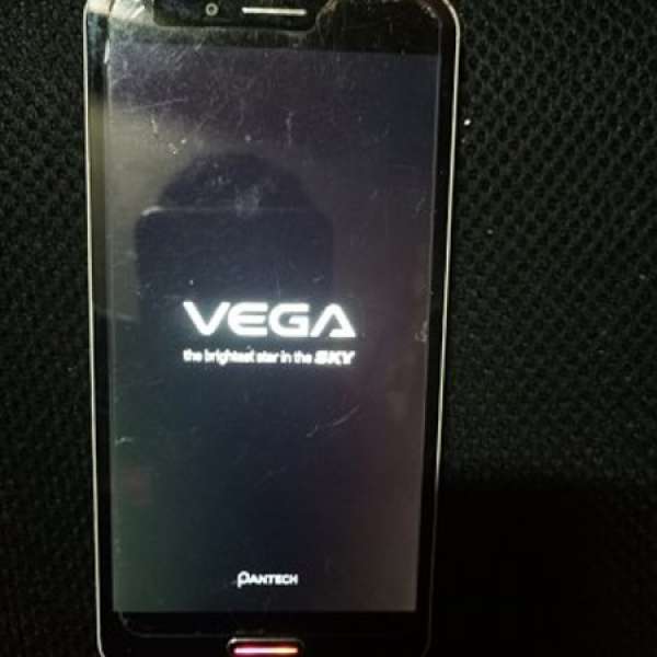 Pantech Vega  a900k.  5.6 屏2 x 16 有指紋機身七成新