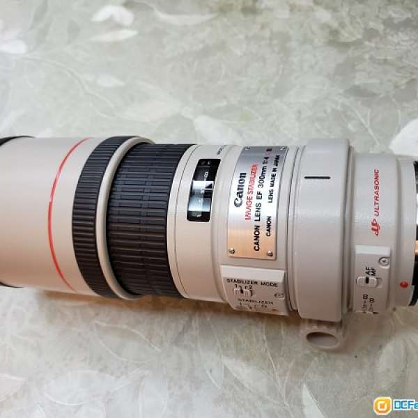 Canon EF 300mm f4L IS USM