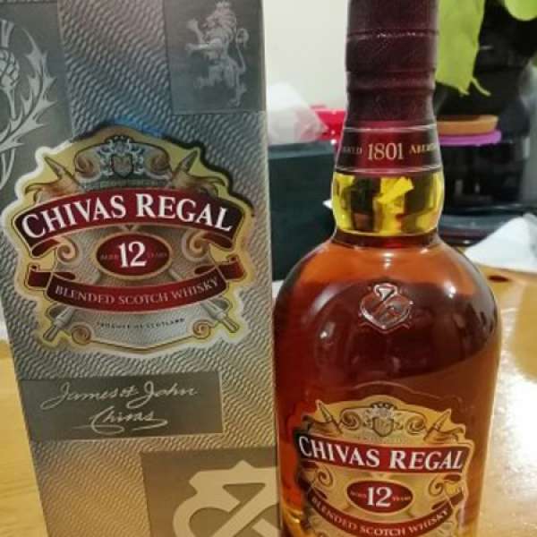 CHIVAS  12