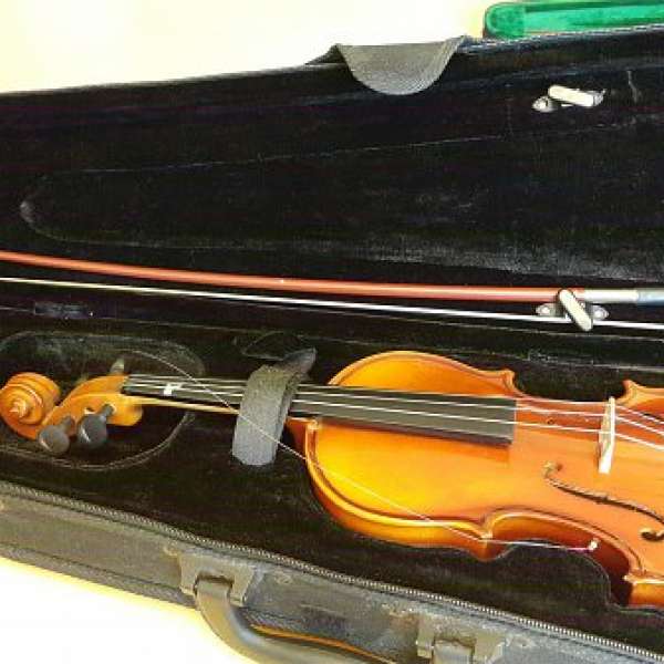 1/8 小提琴 8成新有花 斷了弦