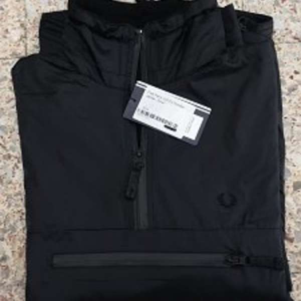 FRED PERRY HALF ZIP HOODED JACKET (BLACK, S SIZE) (100% NEW)