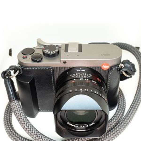 Leica Q (Typ 116) 停產Titanium Gray 鈦灰版